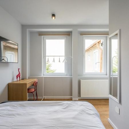 Cute Central Apartments In Villa Bucureşti Eksteriør bilde