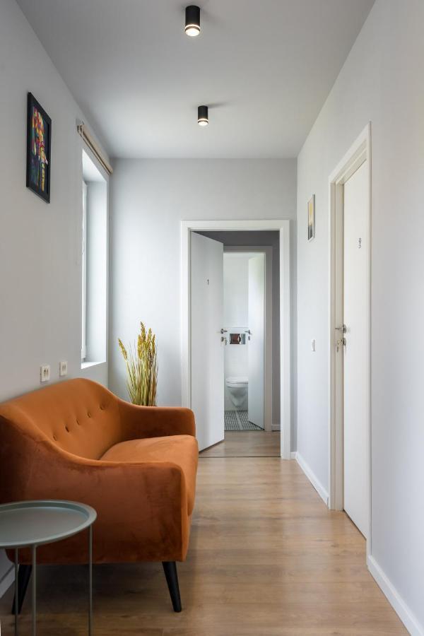 Cute Central Apartments In Villa Bucureşti Eksteriør bilde