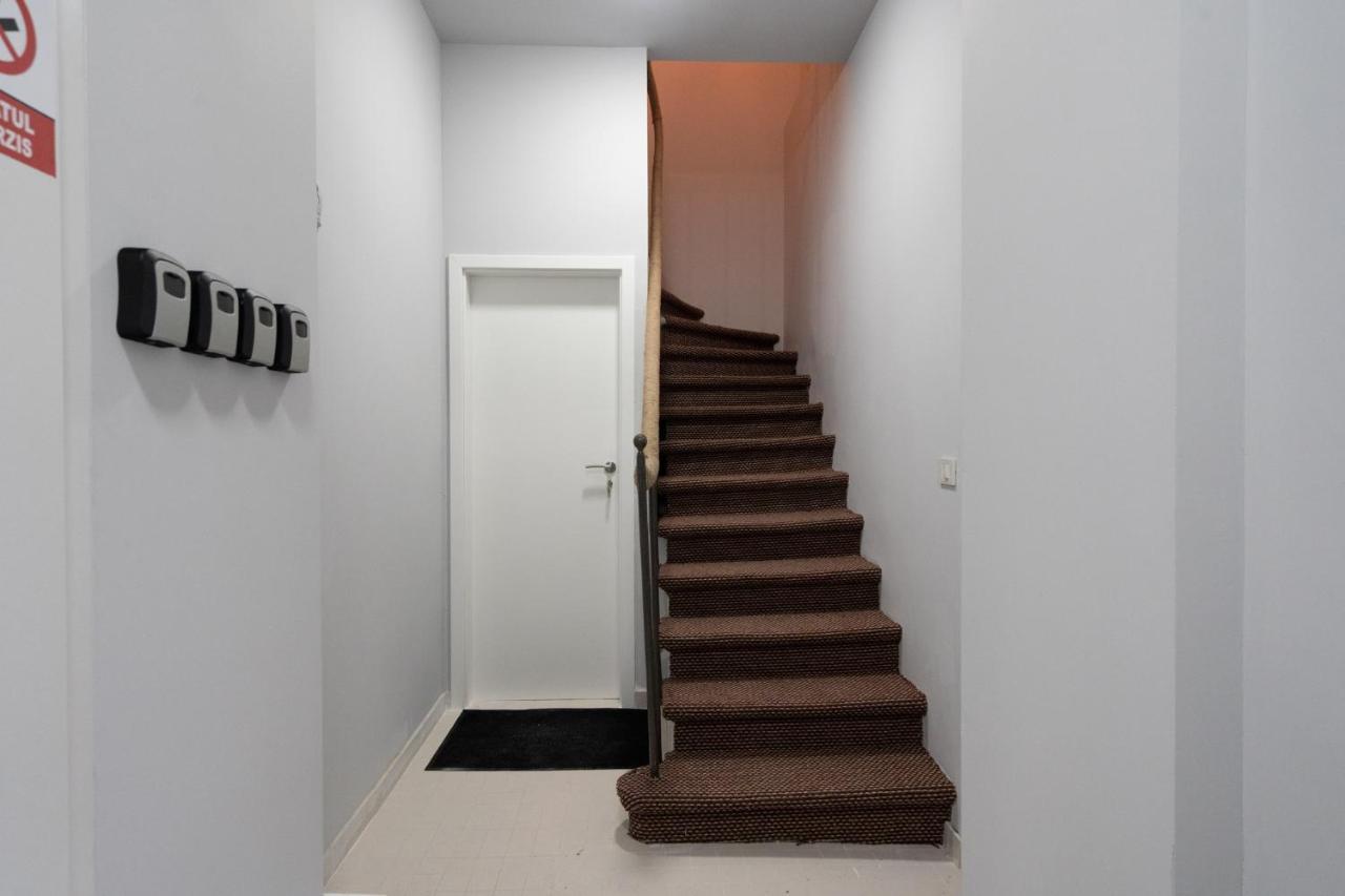 Cute Central Apartments In Villa Bucureşti Eksteriør bilde