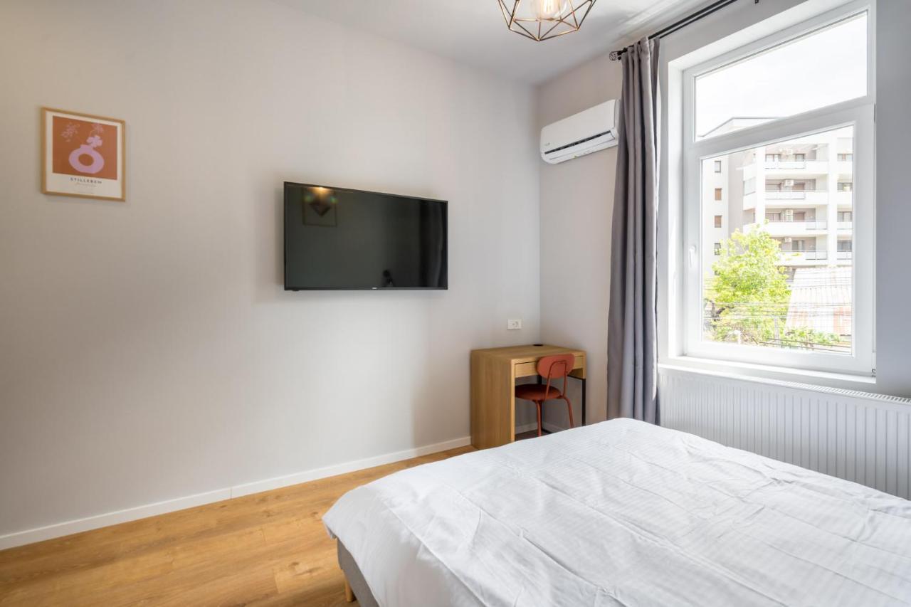 Cute Central Apartments In Villa Bucureşti Eksteriør bilde