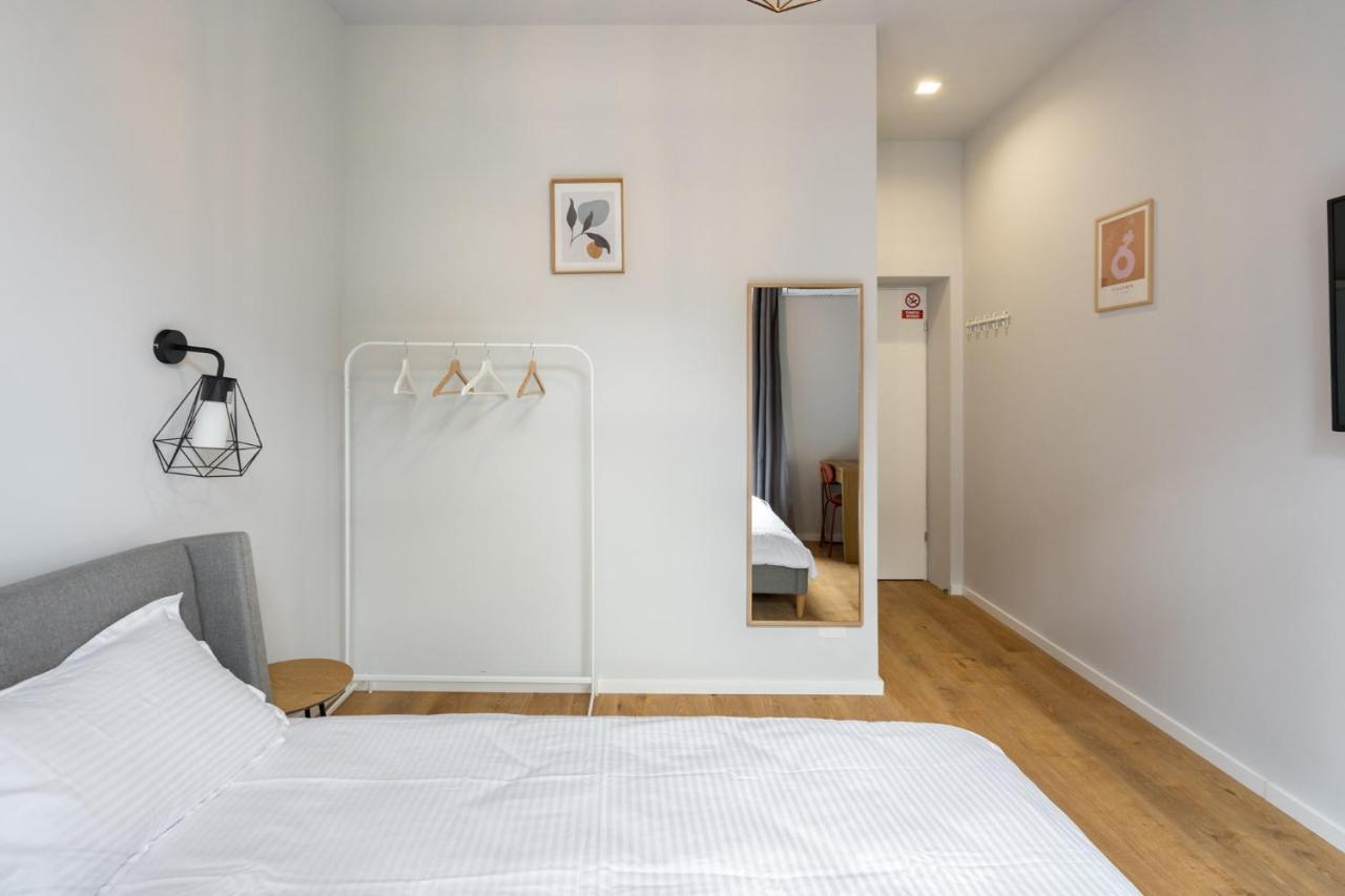 Cute Central Apartments In Villa Bucureşti Eksteriør bilde